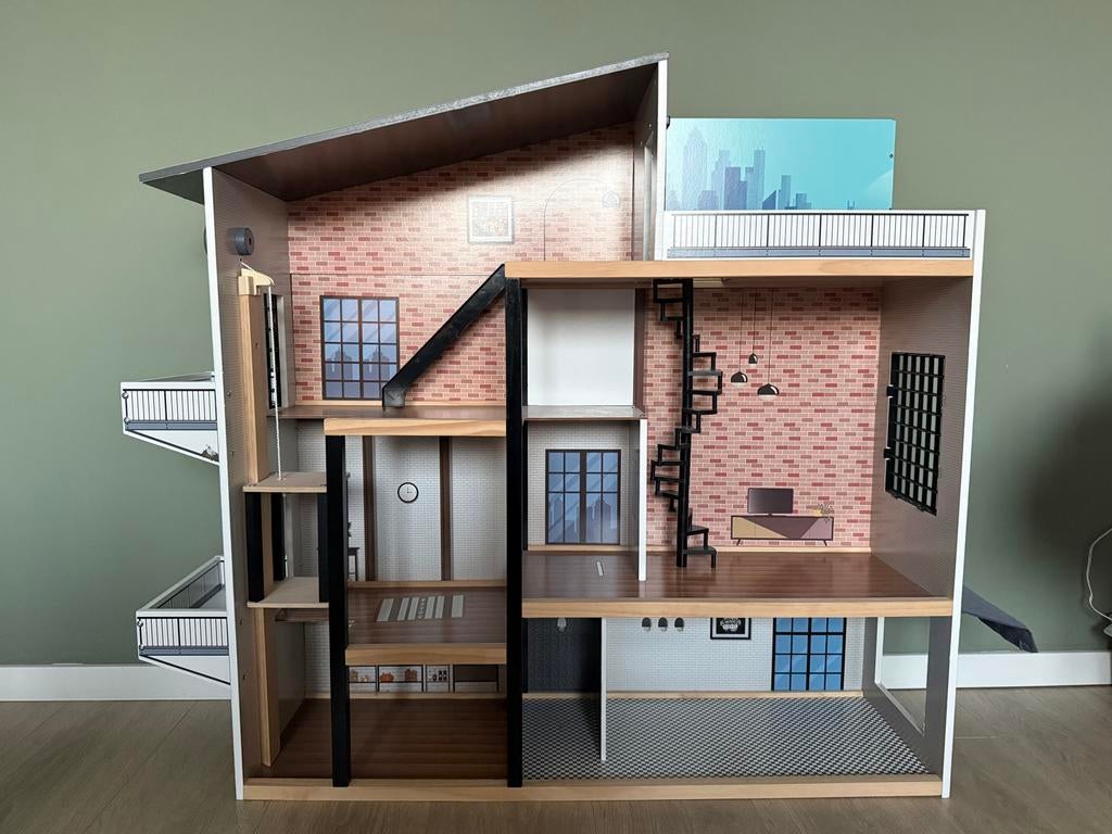 Compleet modern houten poppenhuis met veel accessoires, Kinderen en Baby's, Speelgoed | Poppenhuizen, Ophalen, Zo goed als nieuw