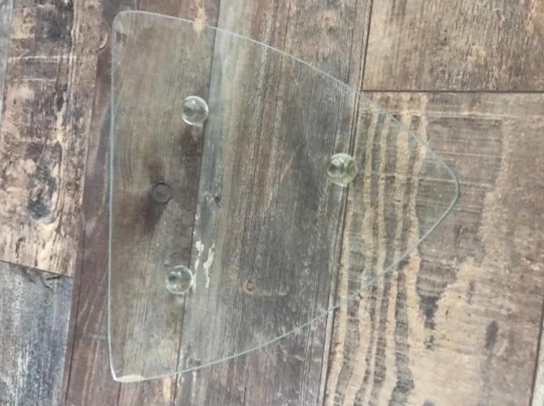 Glazen Driehoek Schaal met Glazen Bolpootjes, Ophalen of Verzenden, Rond, Glas