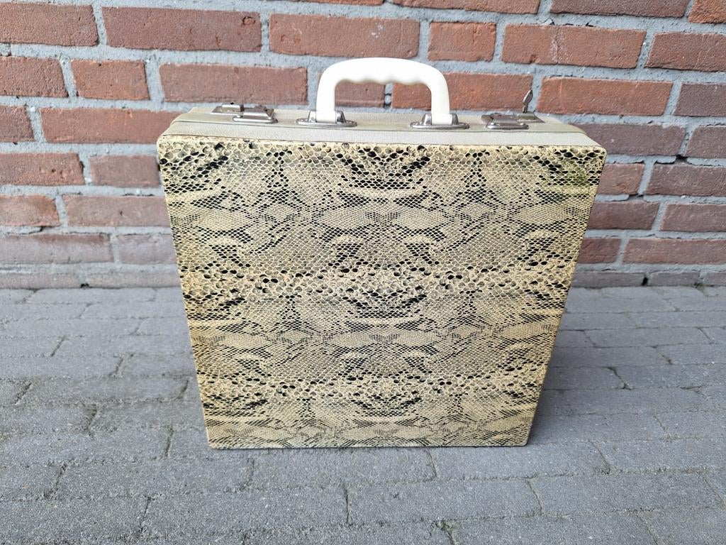 Lp platen koffer, Ophalen of Verzenden, Overige instrumenten