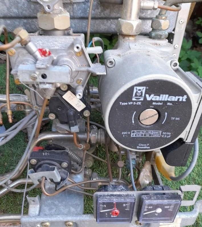 Vaillant VCW NL 180E  centraal verwarming onderdelen, Ophalen of Verzenden, Minder dan 60 cm, Cv-ketel of Combi-ketel, 30 tot 80 cm