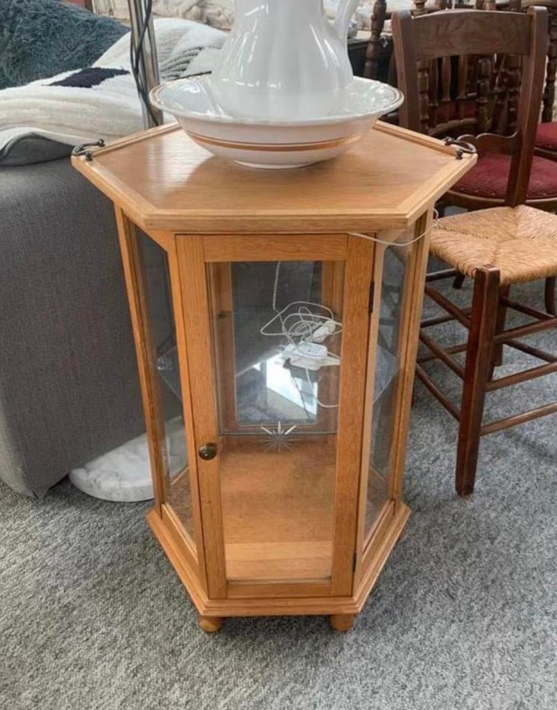 Kast mooi blank eiken kastje met glazen ruitjes dienblad., Ophalen of Verzenden