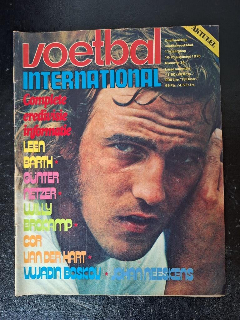 Voetbal International Seizoensgids Eredivisie 1976-77, Ophalen of Verzenden, Zo goed als nieuw, Overige binnenlandse clubs, Boek of Tijdschrift