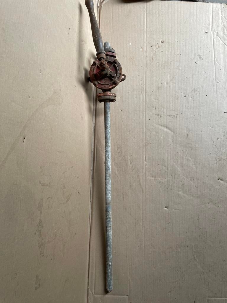 Brandstof pomp, Original SIGMUND!, Antiek en Kunst, Antiek | Gereedschap en Instrumenten, Ophalen