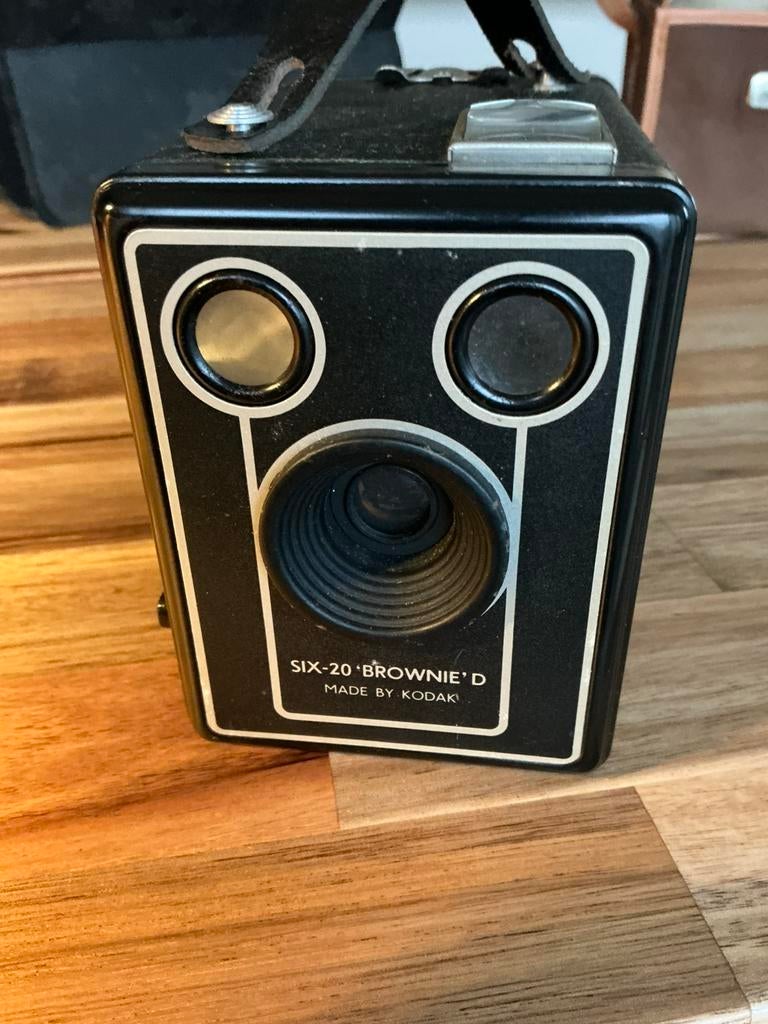 Fotocamera Kodak six-20 brownie’D, Ophalen of Verzenden, 1940 tot 1960, Fototoestel