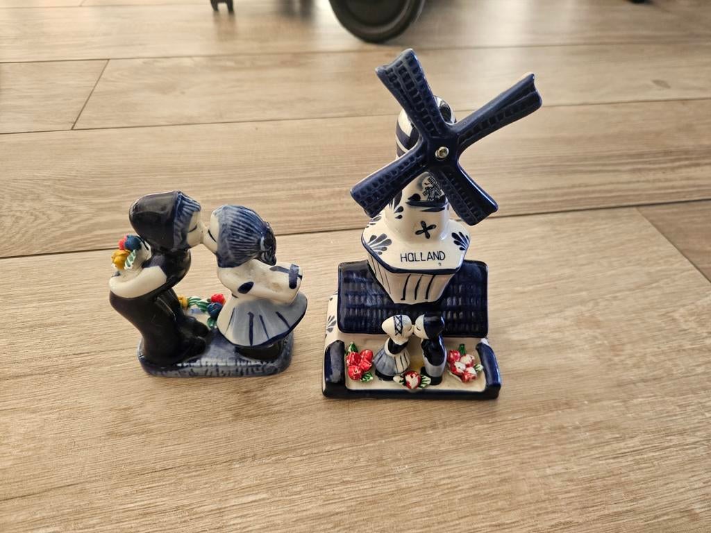 Delfts Blauw Set - Molen en Kussend Paartje, Ophalen of Verzenden, Zo goed als nieuw
