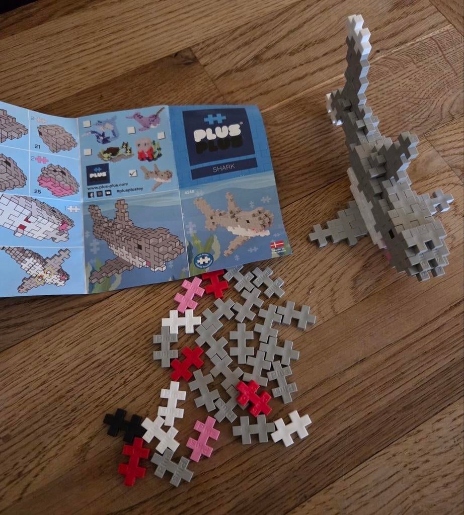 Bouwstenen/puzzel Haai  100 stukjes, Ophalen of Verzenden, Zo goed als nieuw, Complete set, Duplo