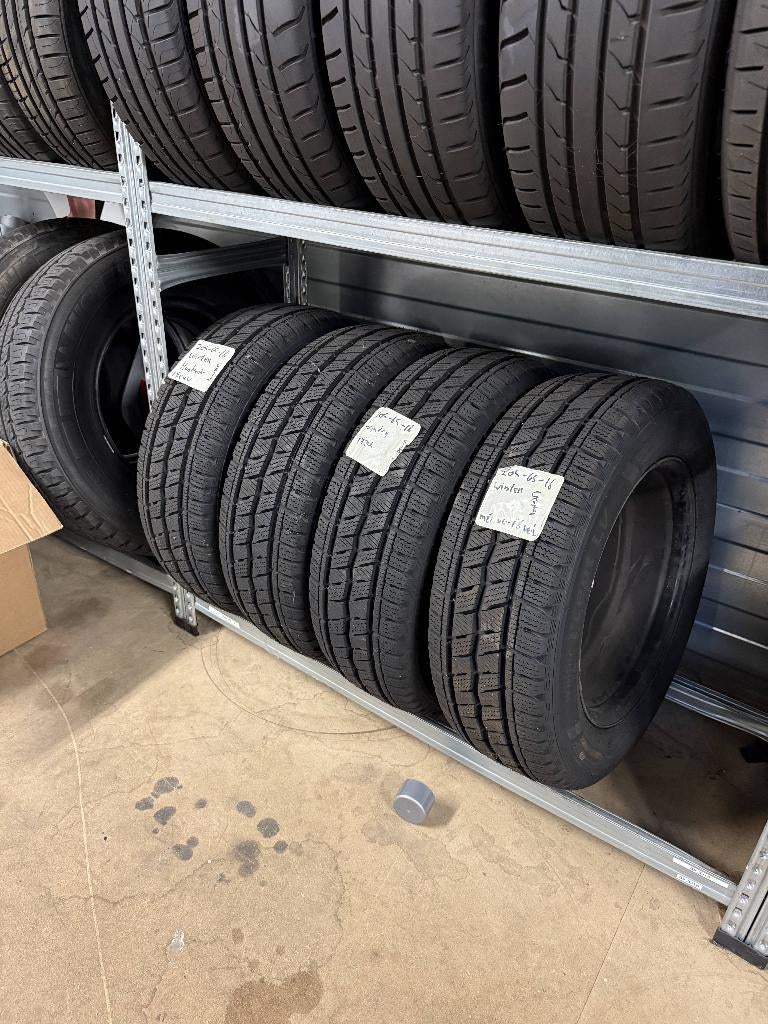 Hankook 205 65 16 Winterbanden VW T6 T5, Ophalen, Bestelwagen, 16 inch, Banden en Velgen