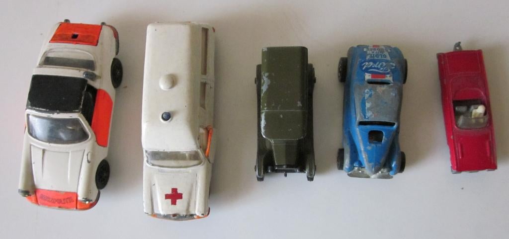 Verschillende speelgoed mini autos, Verzamelen, Ophalen, Gebruikt, Auto's
