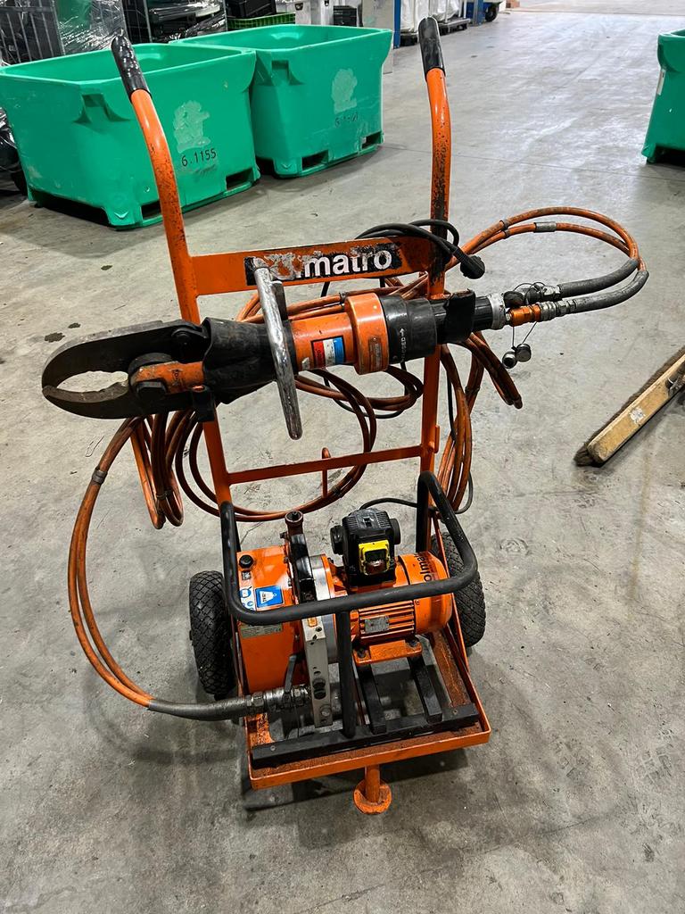 Holmatro mobiele knipschaar, Ophalen