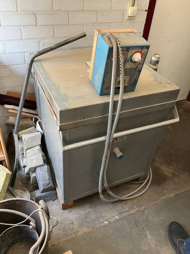 Ve-Ka smeltoven - Industrieel 380Volt., Ophalen, Gebruikt, Vrijstaande haard, Overige soorten
