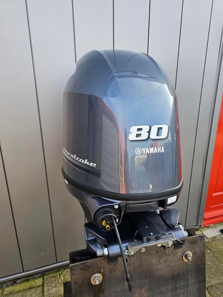 Nieuwe Yamaha 100 PK 4-takt injectiemotor, Ophalen, Nieuw, Benzine, 30 pk of meer
