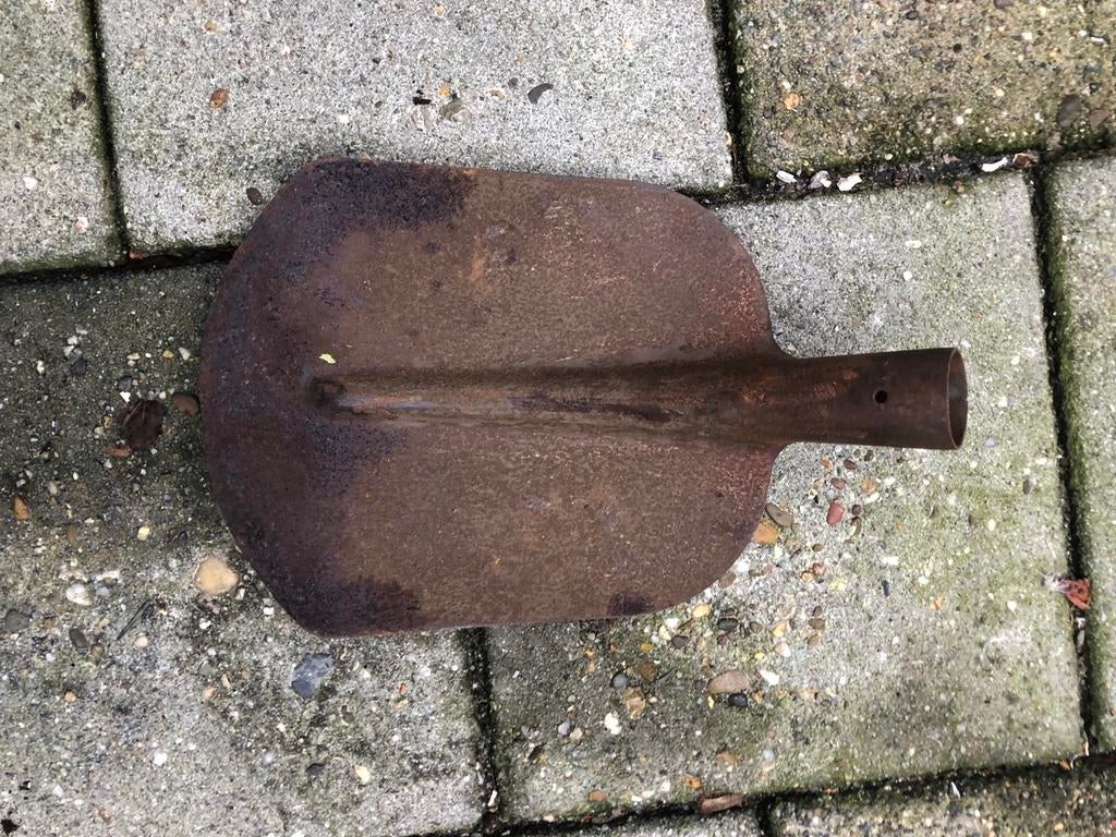 Gebruikte spade / schop, Tuin en Terras, Ophalen of Verzenden, Gebruikt, Spade