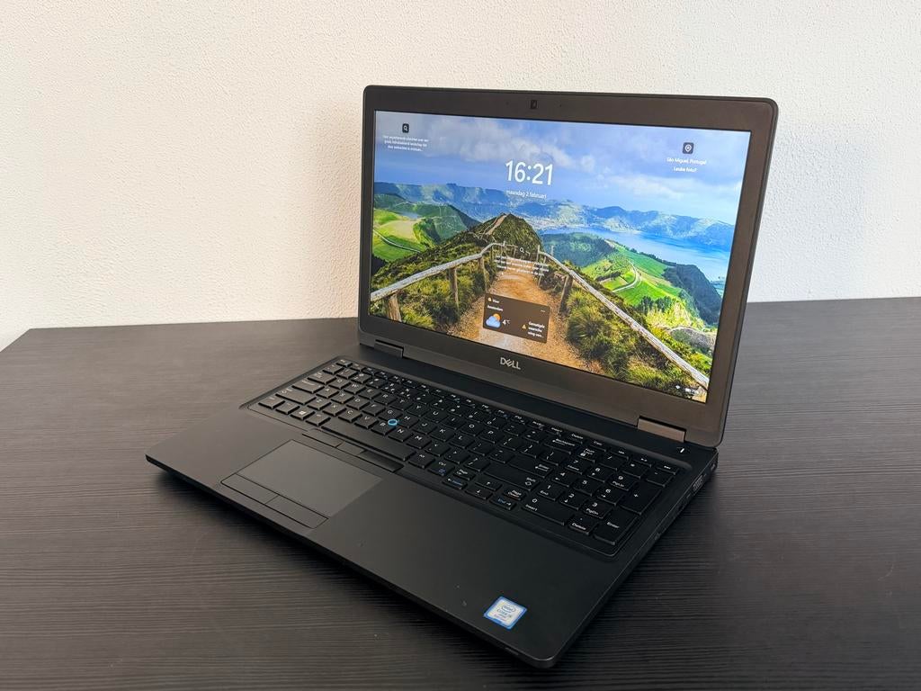 Dell Latitude 5590 - 15 inch - i5 Generatie 8 - Windows 11, 256 GB, 8 GB, Intel® Core™ i7 , Ophalen of Verzenden