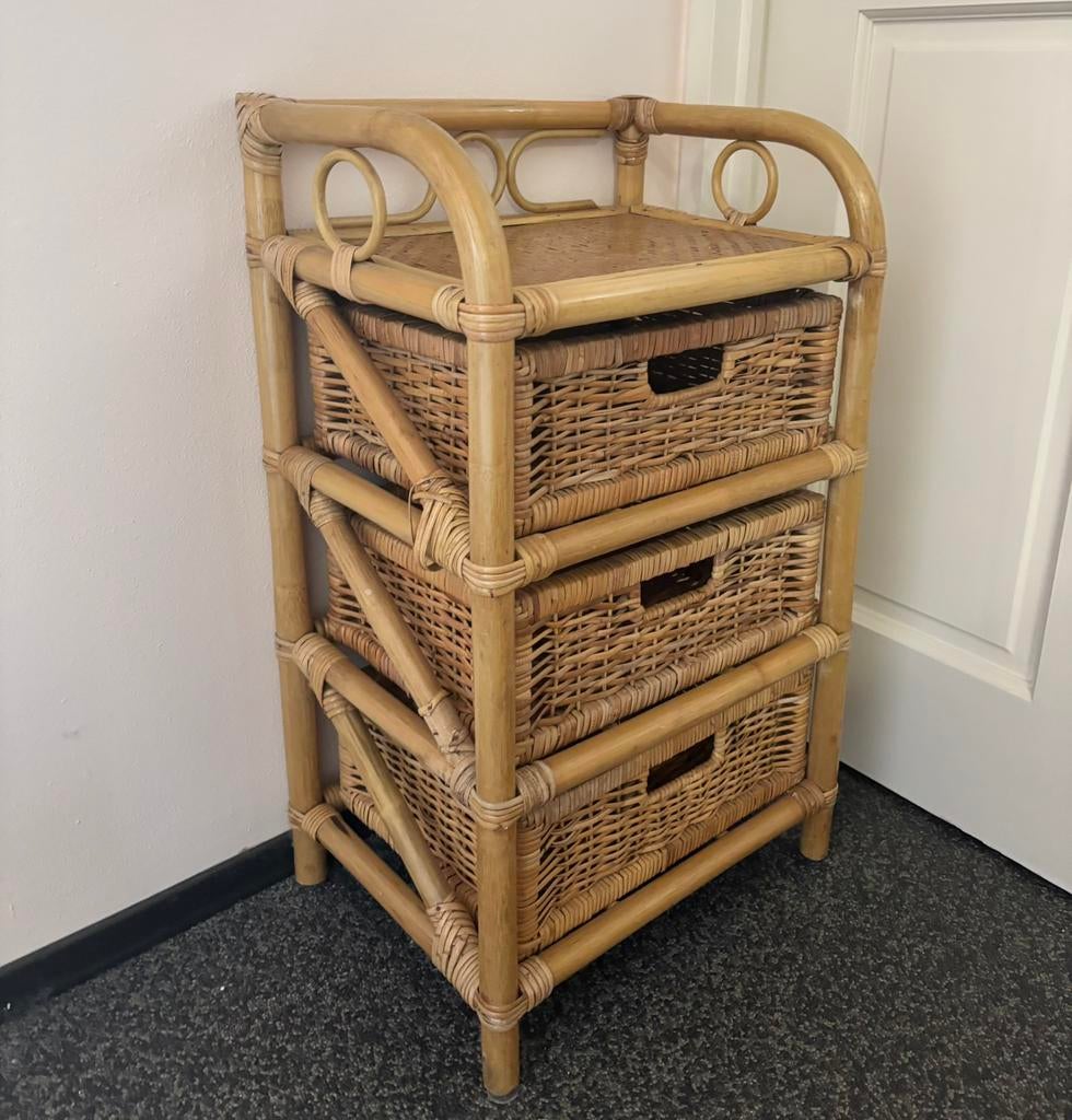 Rotan kast, Huis en Inrichting, Kasten | Ladekasten, Ophalen, Minder dan 50 cm, 1 of 2 laden, Zo goed als nieuw