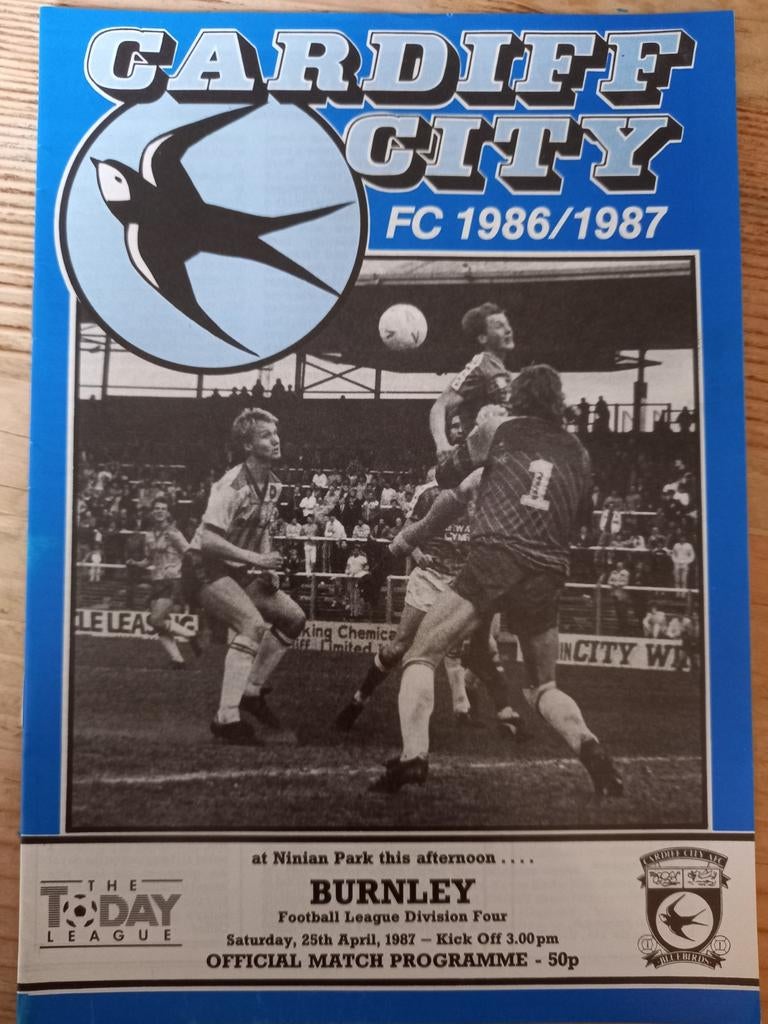Cardiff City FC Programma 1986/1987, Ophalen of Verzenden, Gebruikt, Clubaccessoires