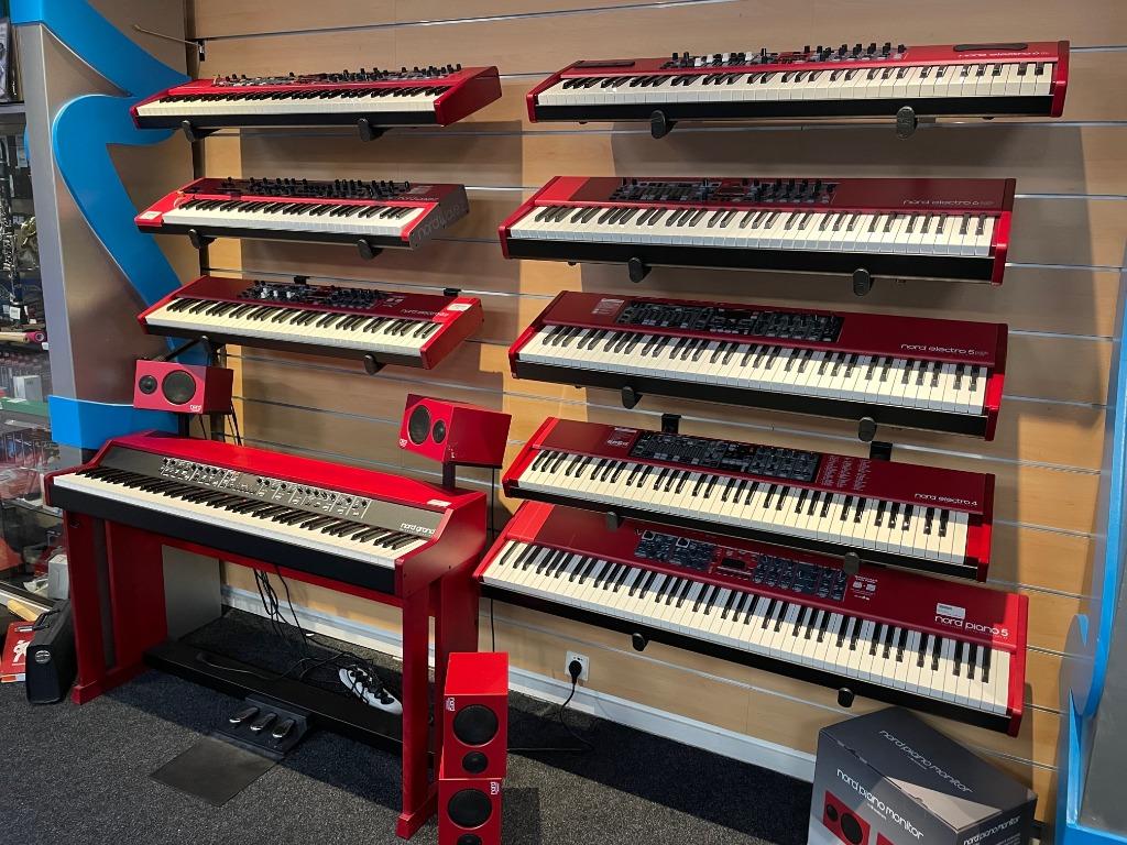 Grote voorraad Nord Piano's, Ophalen of Verzenden, Nieuw, Zwart, Piano