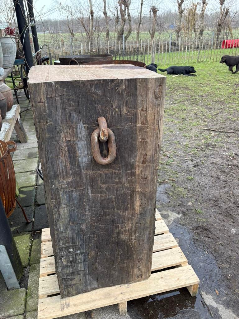 Grote oude meerpaal van azobe hout, Huis en Inrichting, Woonaccessoires | Zuilen en Pilaren, Ophalen, Gebruikt, Nvt, Nvt
