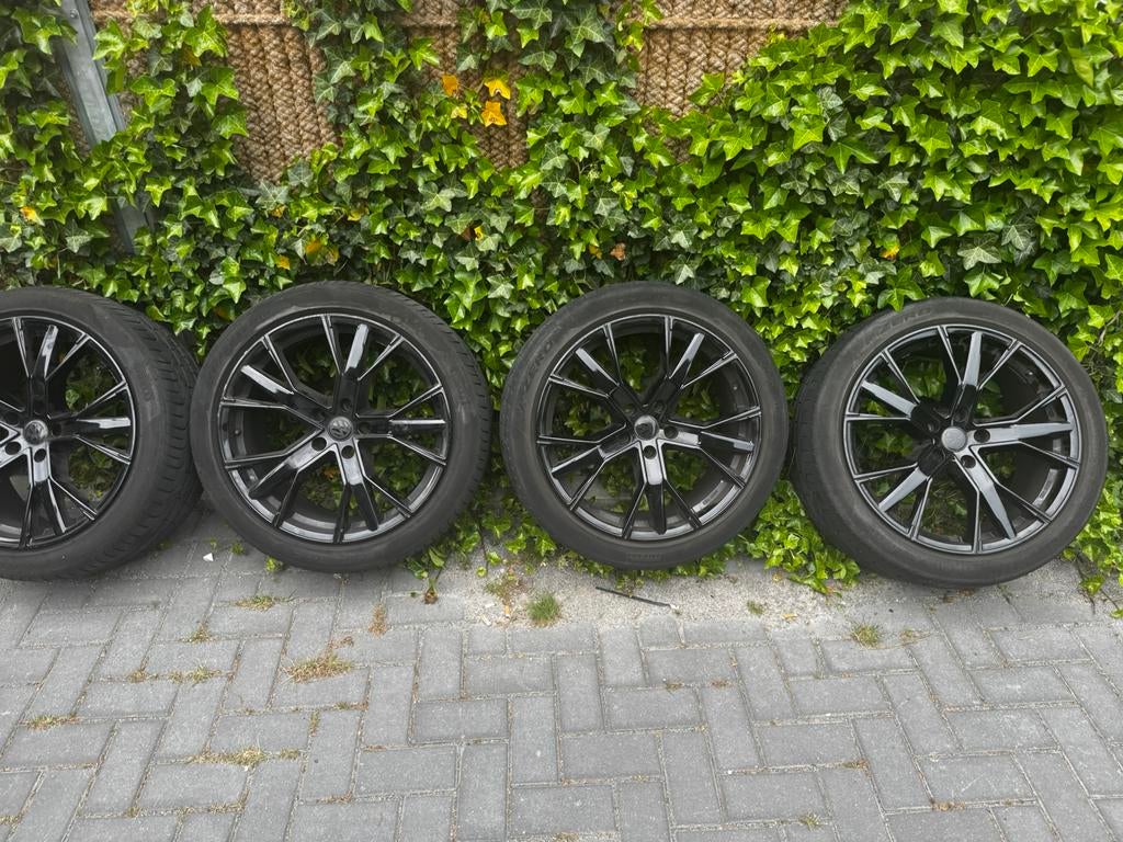 Velgen 20 inch volkswagen transporter, Auto-onderdelen, Banden en Velgen, Bestelwagen, Velg(en), Ophalen of Verzenden, 20 inch