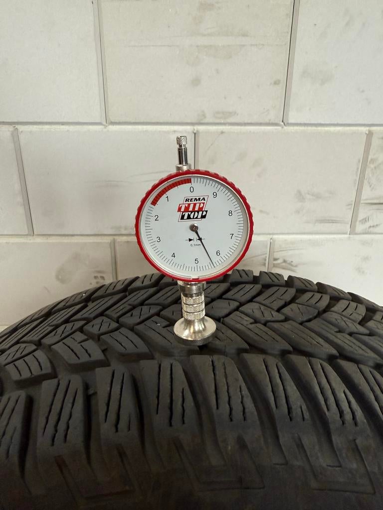 Winterset Dacia Duster 2019 - 215/65 R16 Fulda, Auto-onderdelen, Banden en Velgen, Ophalen, 16 inch, Banden en Velgen, Winterbanden