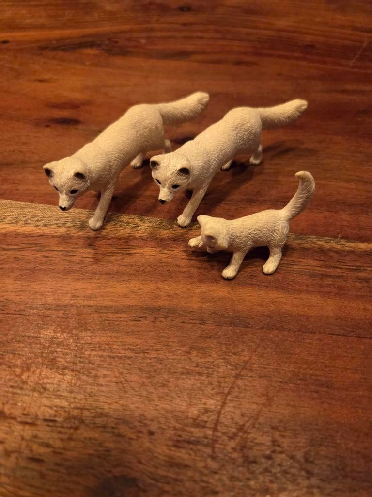 Schleich Sneeuwvossen Familie - 2 Grote, 1 Welp, Ophalen of Verzenden, Zo goed als nieuw