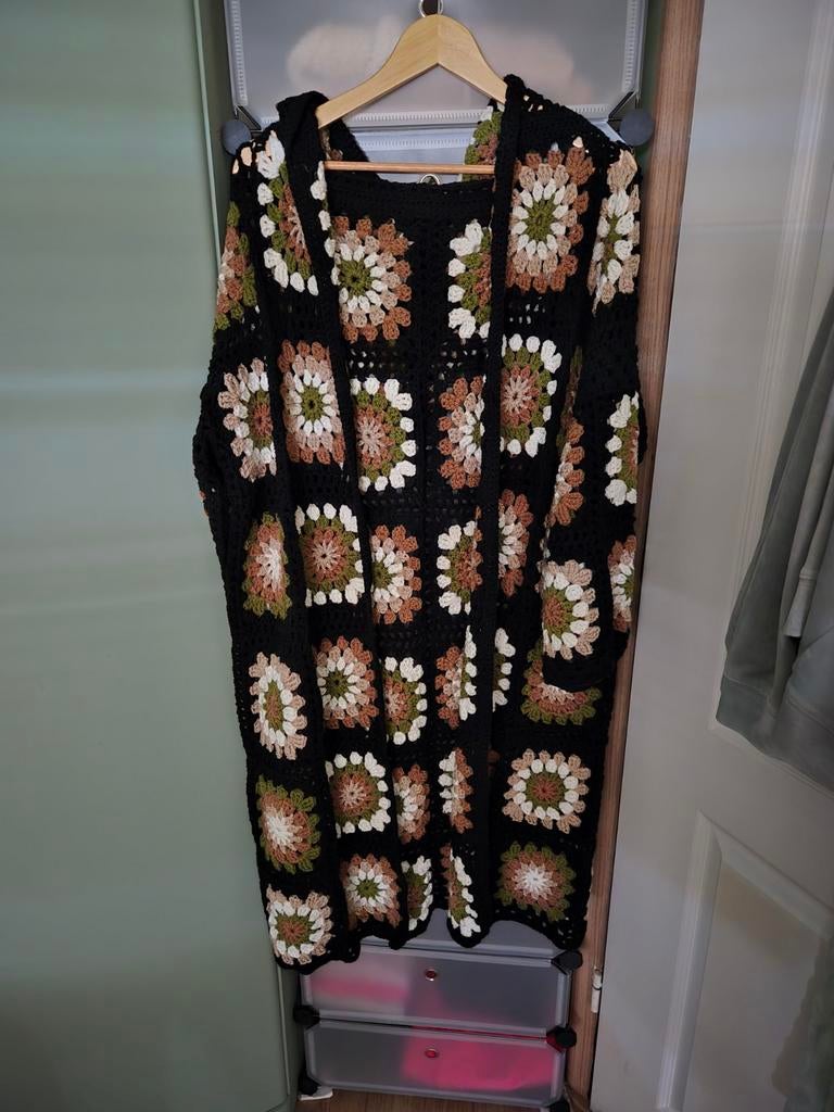 Gehaakt vest , granny's, Ophalen of Verzenden, Nieuw, Maat 46/48 (XL) of groter