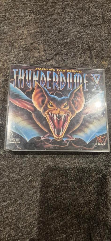 Thunderdome X 10, Ophalen of Verzenden, Zo goed als nieuw