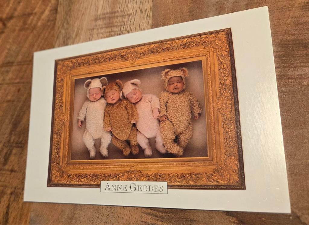 Baby's in een berenpakje - Anne Geddes, Verzenden, 1980 tot heden, Ongelopen, Kinderen