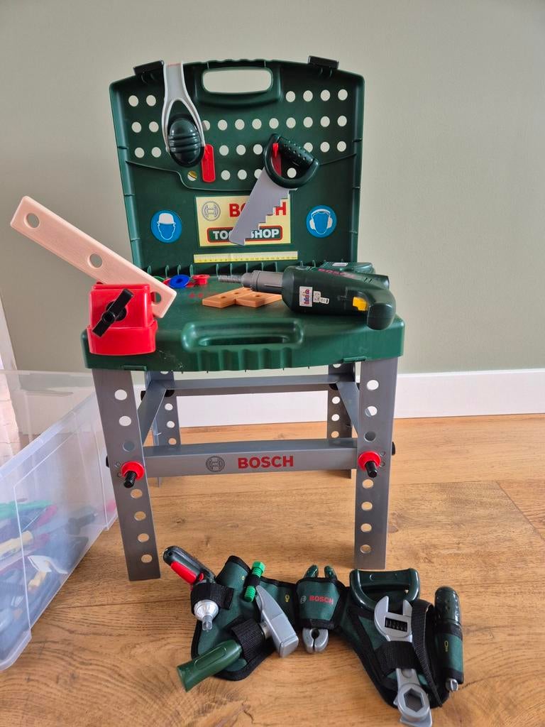 Bosch Speelgoed Werkbank met Gereedschap, Ophalen of Verzenden, Gebruikt, Bouwen, Met geluid