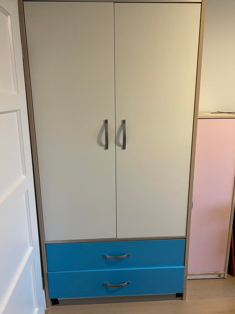 Vroomshoop Troy kinderkast - Aqua & Alpine Wit, Ophalen, Gebruikt, 50 tot 100 cm, Overige houtsoorten