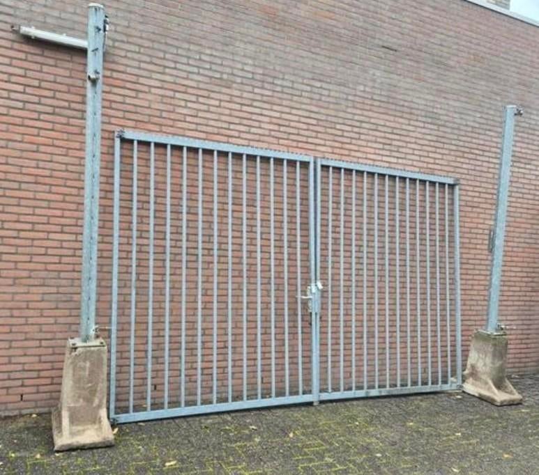 Volblad verzinkt stalen toegangspoorten, Tuin en Terras, Ophalen, Met poort, Gebruikt, Spijlenhekwerk