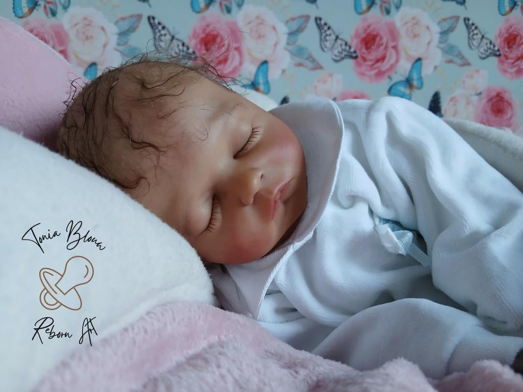 Cudlle babytje Annie by Lilly Gold, Verzamelen, Poppen, Nieuw, Pop, Ophalen of Verzenden