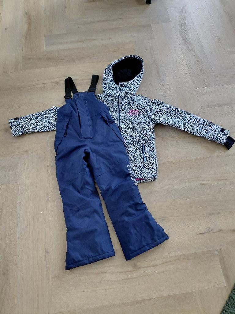 Skipak meisjes maat 134 / 140, Sport en Fitness, Skiën en Langlaufen, 100 tot 140 cm, Zo goed als nieuw, Kleding, Skiën