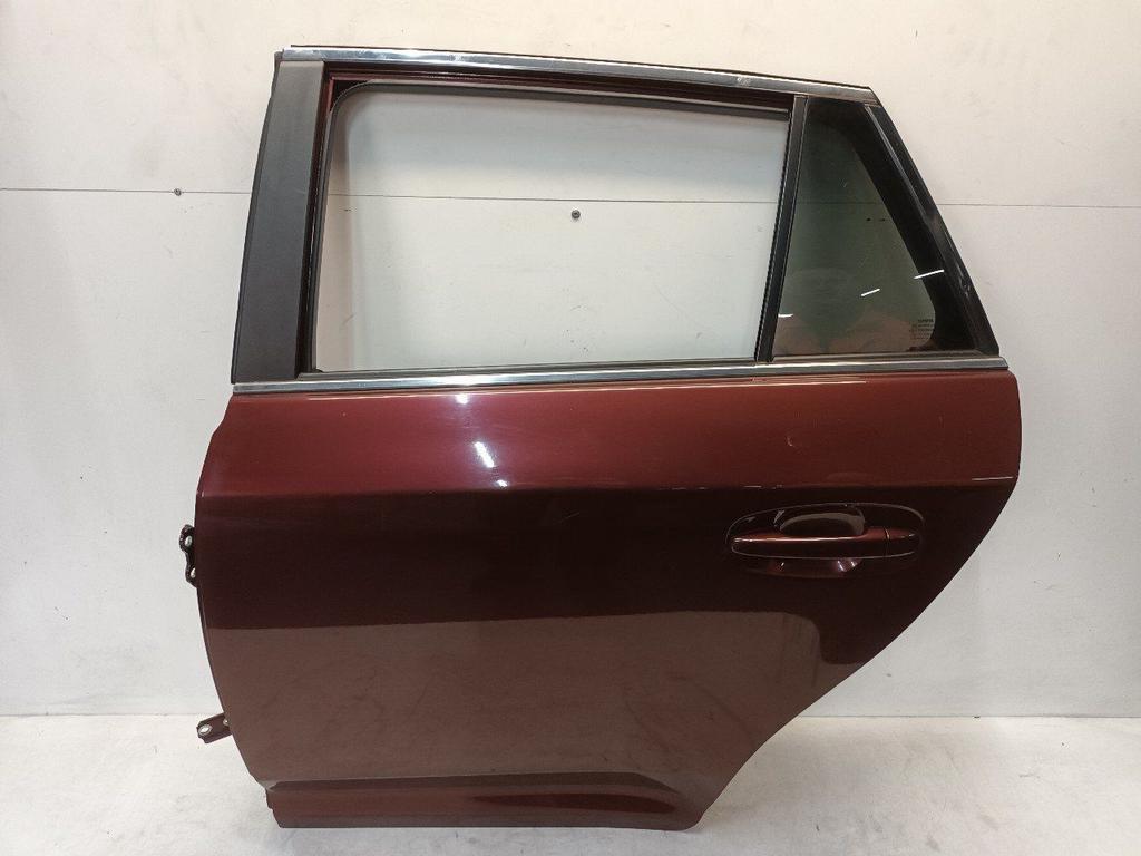 Portier links achter Toyota Avensis, Auto-onderdelen, Onderdelen@venauto.nl, Van der Ven Autorecycling B.V., Gebruikt, Ettenseweg 76, 4706 PB Roosendaal, The Netherlands