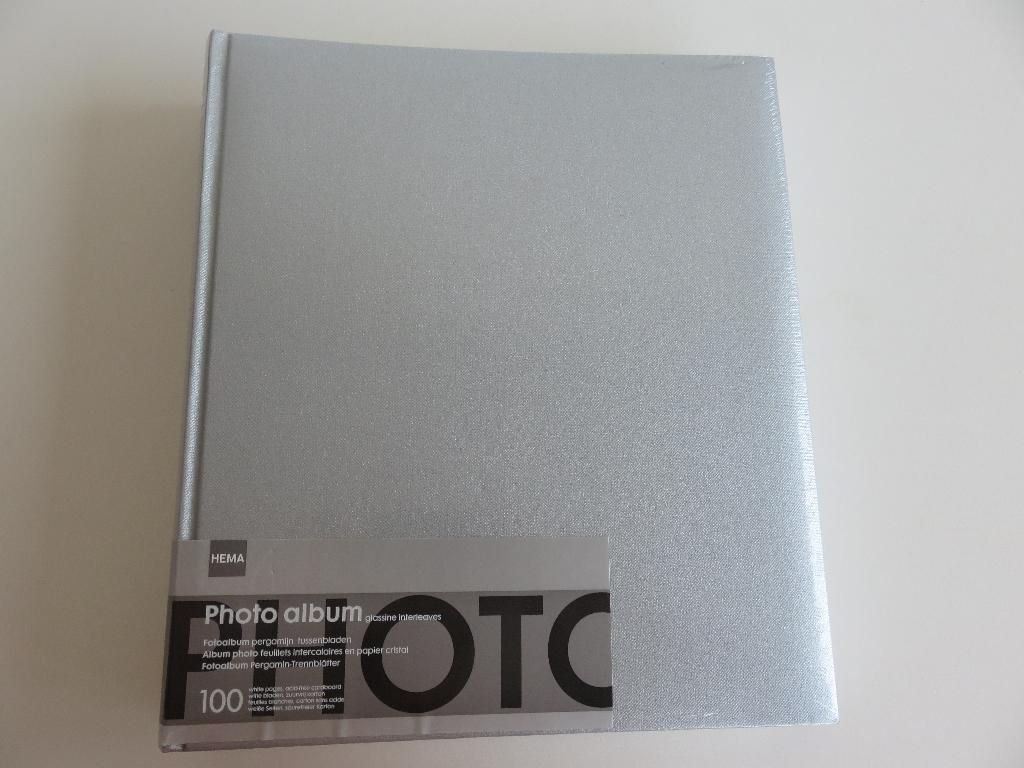 Zilveren Hema fotoalbum met pergamijn tussenbladen, Ophalen of Verzenden, Nieuw, Fotoalbum