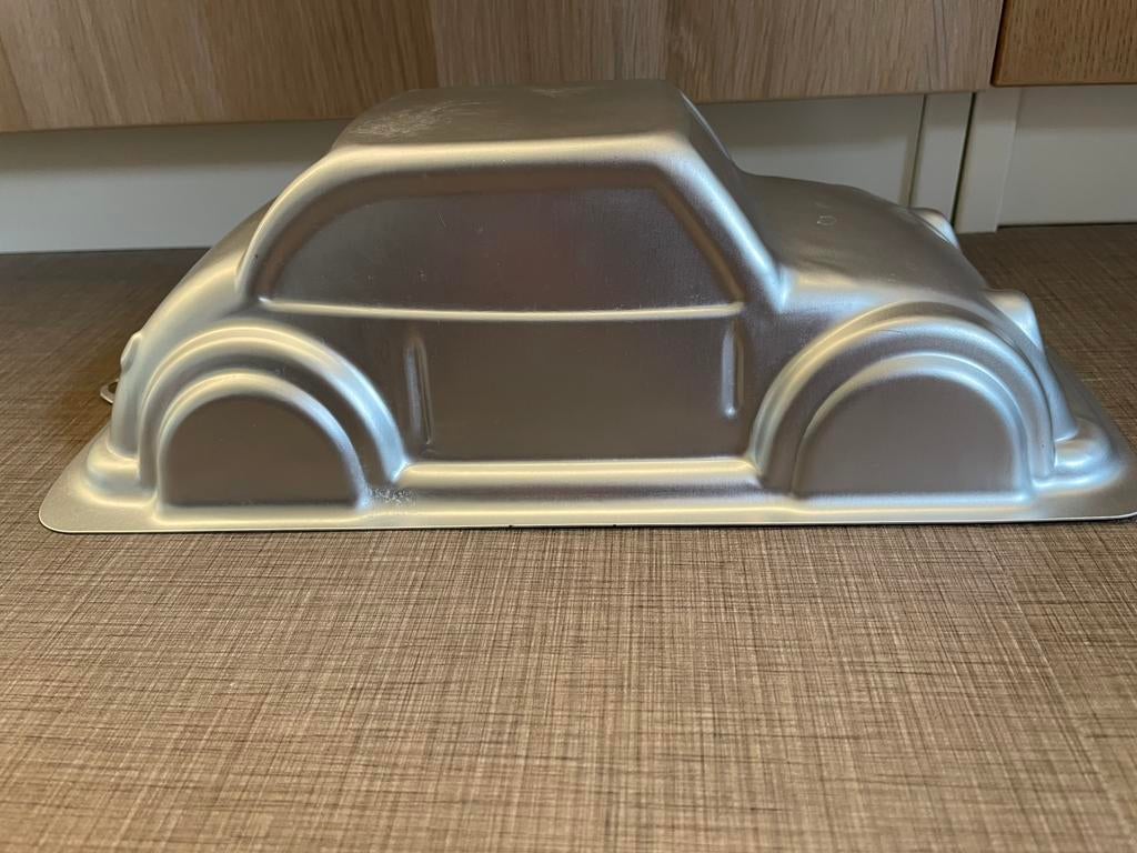 Wilton 3D cakevorm auto, Hobby en Vrije tijd, Taarten en Cupcakes maken, Ophalen, Nieuw, Taarten, Bakvorm