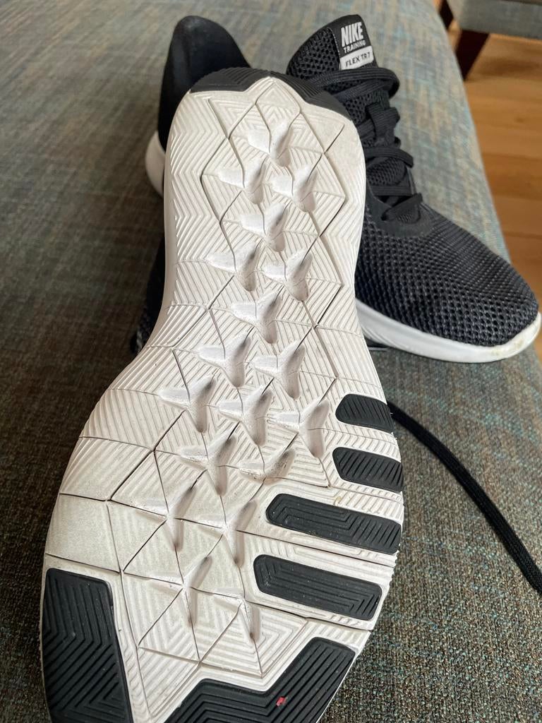 Nike Flex TR 7 Dames Sportschoenen Zwart maat 39, Maat 38/40 (M), Zwart, Ophalen of Verzenden, Fitness of Aerobics