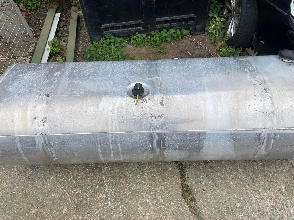 Dieseltank volvo fh fm alleen de losse tank !, Ophalen, Gebruikt, Volvo, Interieur en Bekleding