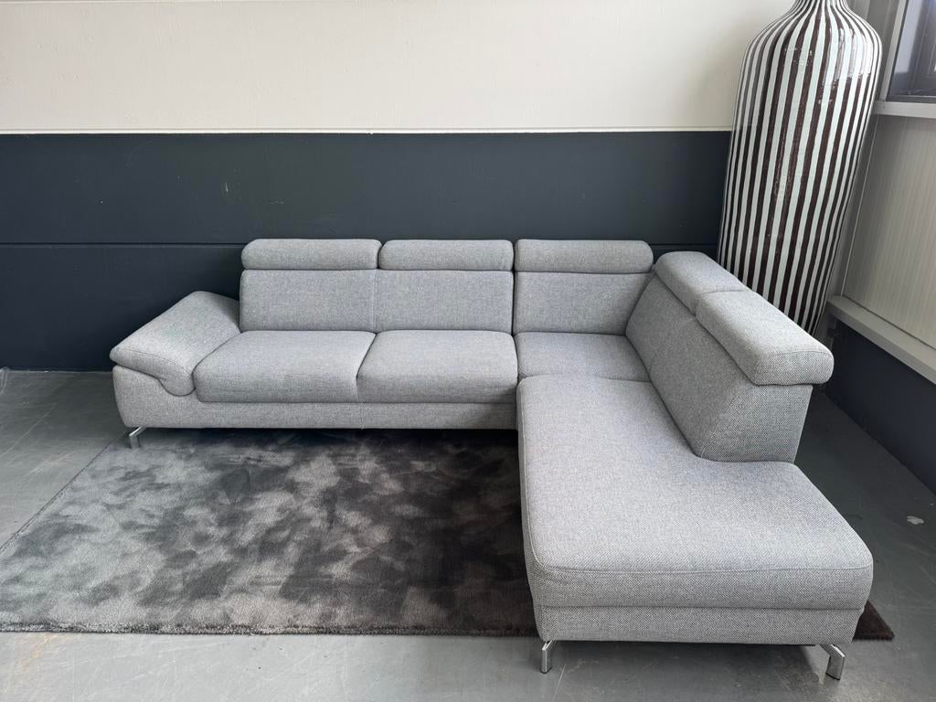 Nette Montel Modena hoekbank | Montel Hoekbank, Ophalen, 250 tot 300 cm, Hoekbank, Montel, Goossens, Enzo Luca