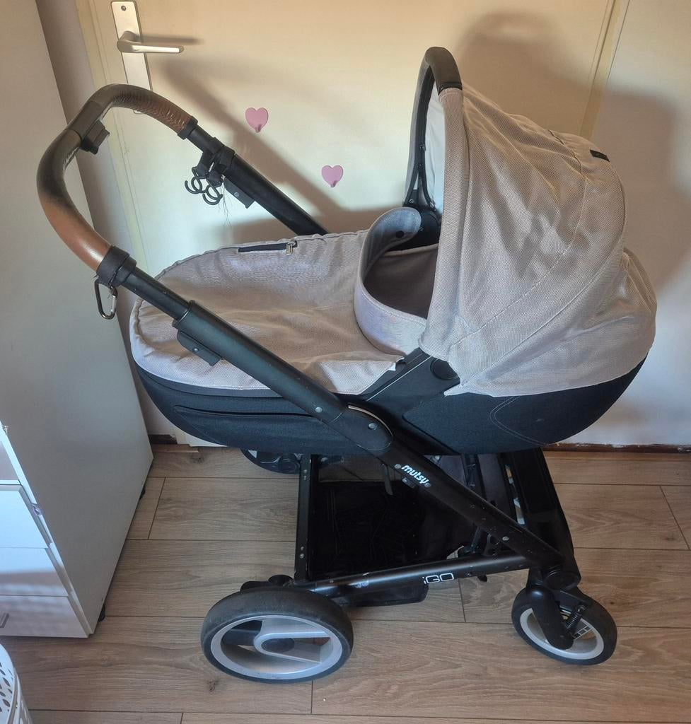 Kinderwagen mutsy igo, Gebruikt, Mutsy, Verstelbare duwstang, Ophalen
