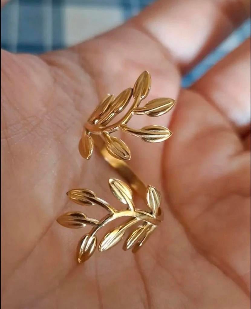 Gouden ring, Ophalen of Verzenden, Nieuw, Goud, Dame