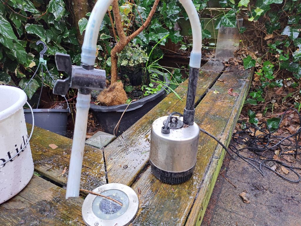 waterbol 40 cm met pomp, bak en raster, Tuin en Terras, Ophalen, Zo goed als nieuw, Graniet, Waterornament