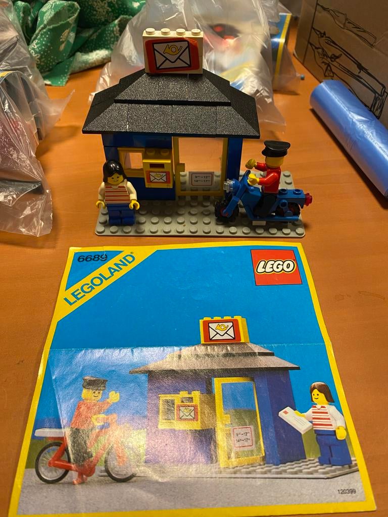 Lego Legoland 6689 Postkantoor met minifiguren, Gebruikt, Lego, Ophalen of Verzenden, LEGOLAND