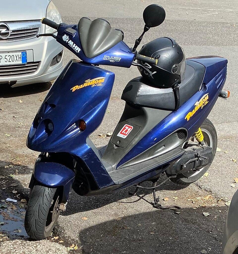 !GEZOCHT! onderdelen malaguti phantom f12/aerox, 100 liter of meer, Ophalen, Zo goed als nieuw, Minder dan 200 liter/min