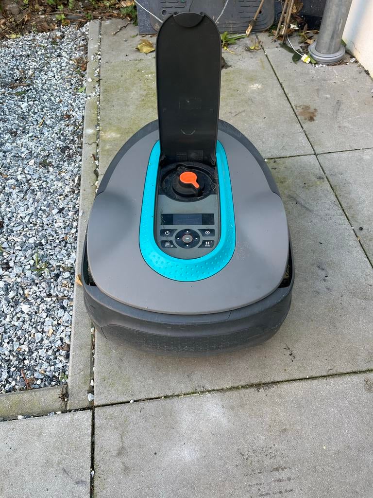 Gardena Robotmaaier - Automatisch Maaien voor een Perfect Ga, Ophalen of Verzenden, Gebruikt, 20 tot 25 cm, Bestuurbaar via app
