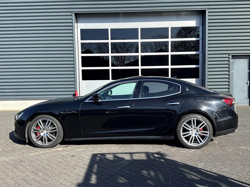 Maserati Ghibli 3.0 S V6 Q4, Carplay, Memory seat, Panoramad, Auto's, Automaat, Euro 5, Gebruikt, Zwart