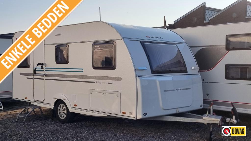 Adria Aviva 492 LU, Standaardzit, Bedrijf, Adria, Luifel