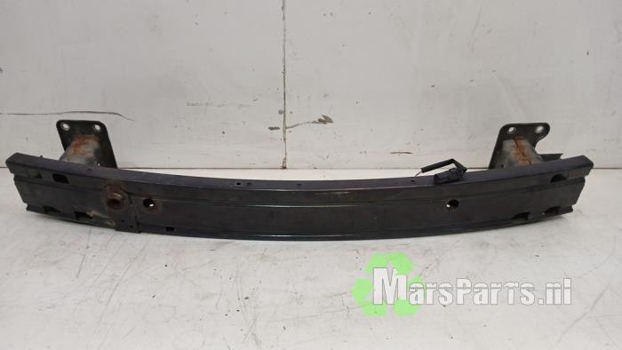 Bumperframe voor van een Nissan Qashqai, Gebruikt, -, -, Ophalen of Verzenden