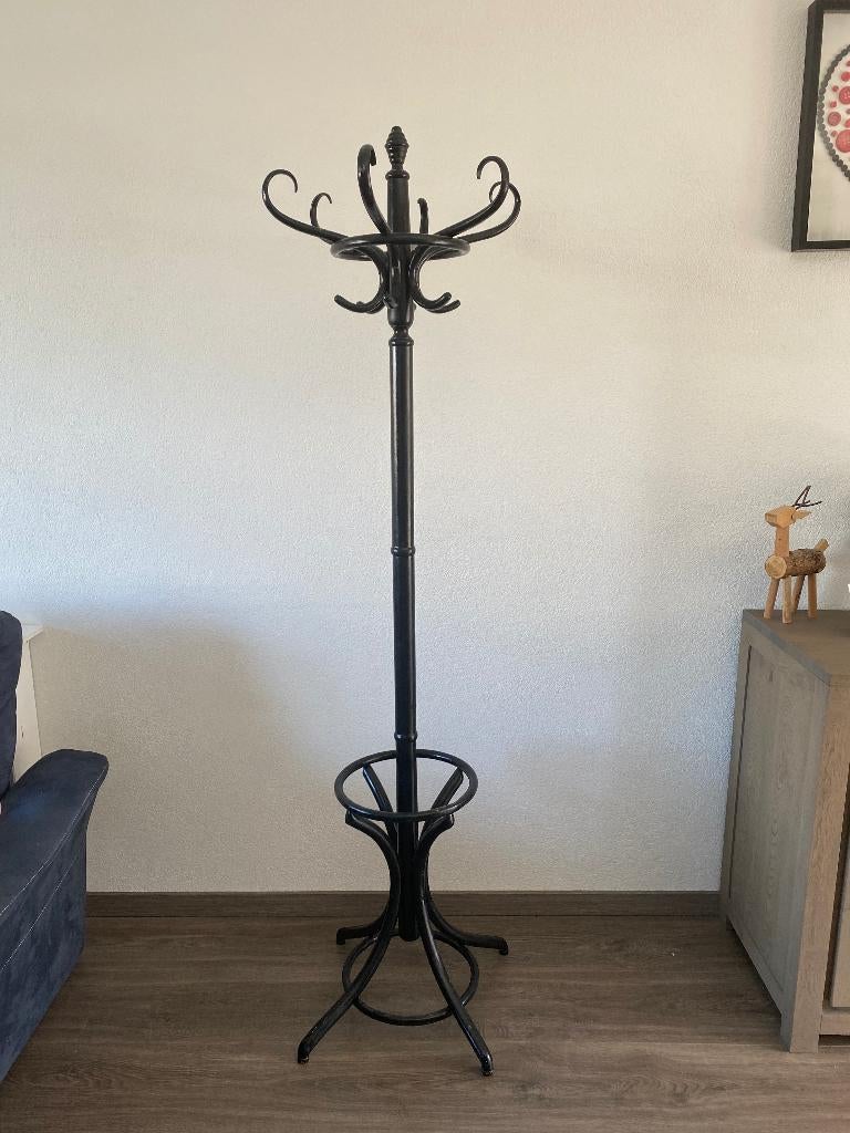 Zwarte kapstok, Ophalen, Gebruikt, Staande kapstok, 150 tot 200 cm