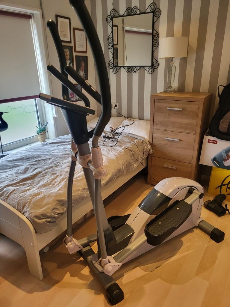 Crosstrainer - Inclusief trainingsprogra, Ophalen, Gebruikt