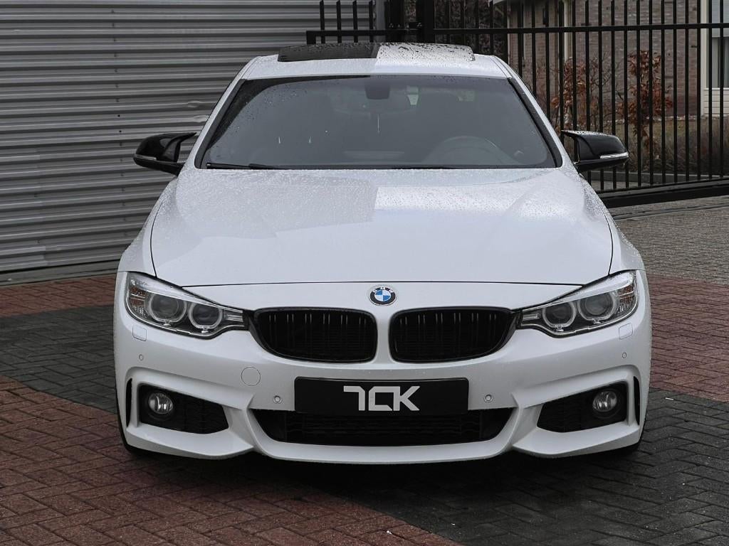 BMW 4-Serie 420D Xdrive 2014 AUT | Pano | 20 INCH | 184PK, Auto's, BMW, 1995 cc, 4 stoelen, USB, Wit